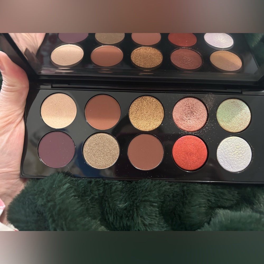 Pat McGrath Mothership V Eyeshadow Palette